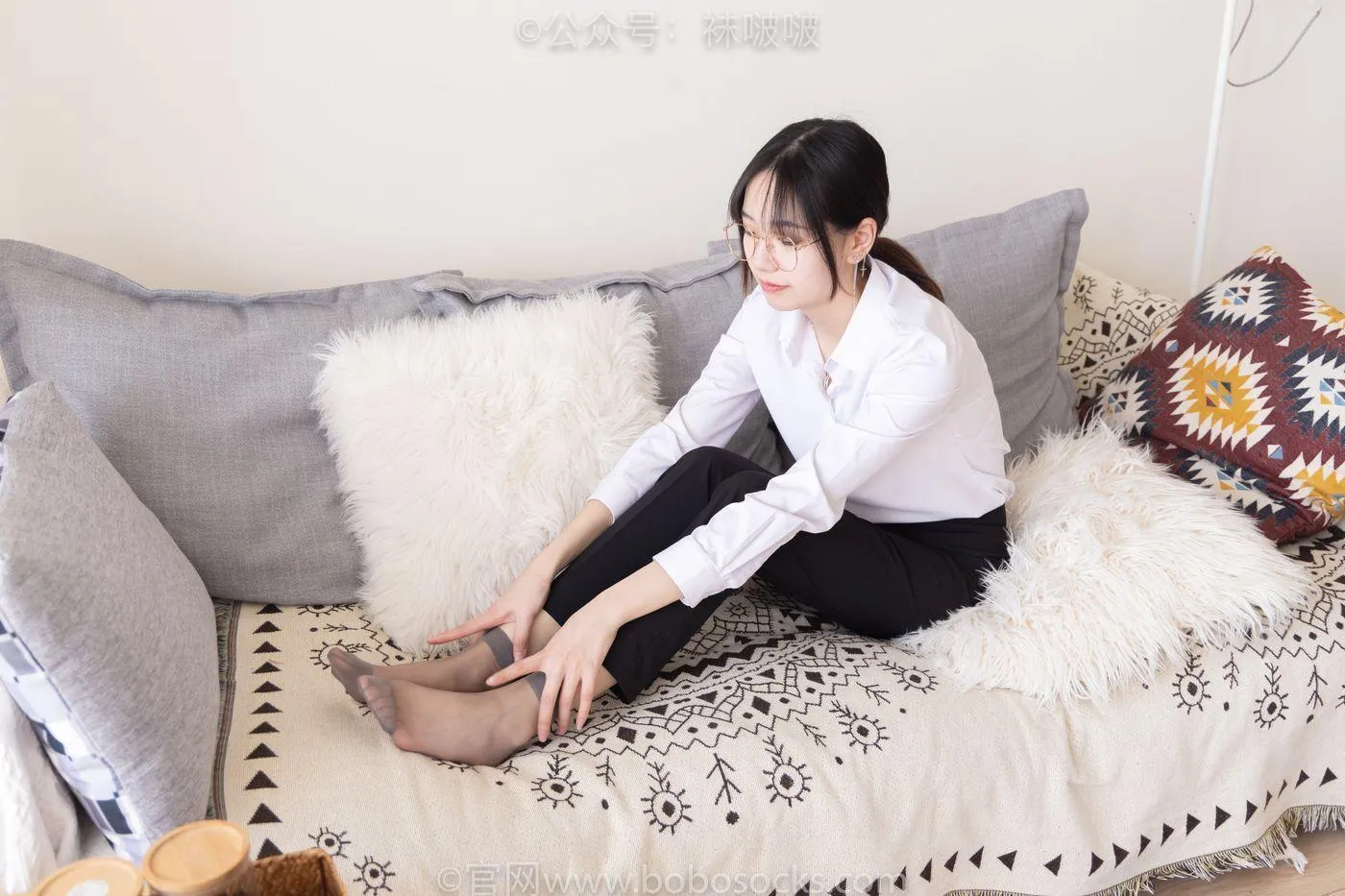 [BoBoSocks袜啵啵]NO.085 小甜豆-平底鞋、短灰丝、短肉丝 [140P]插图6